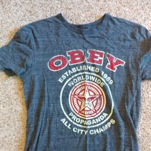 Obey T shirt